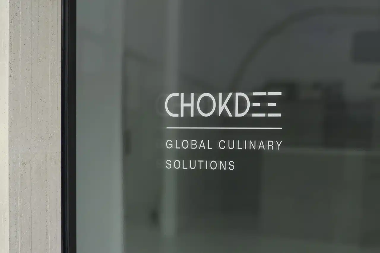 Chockdee sign mockup